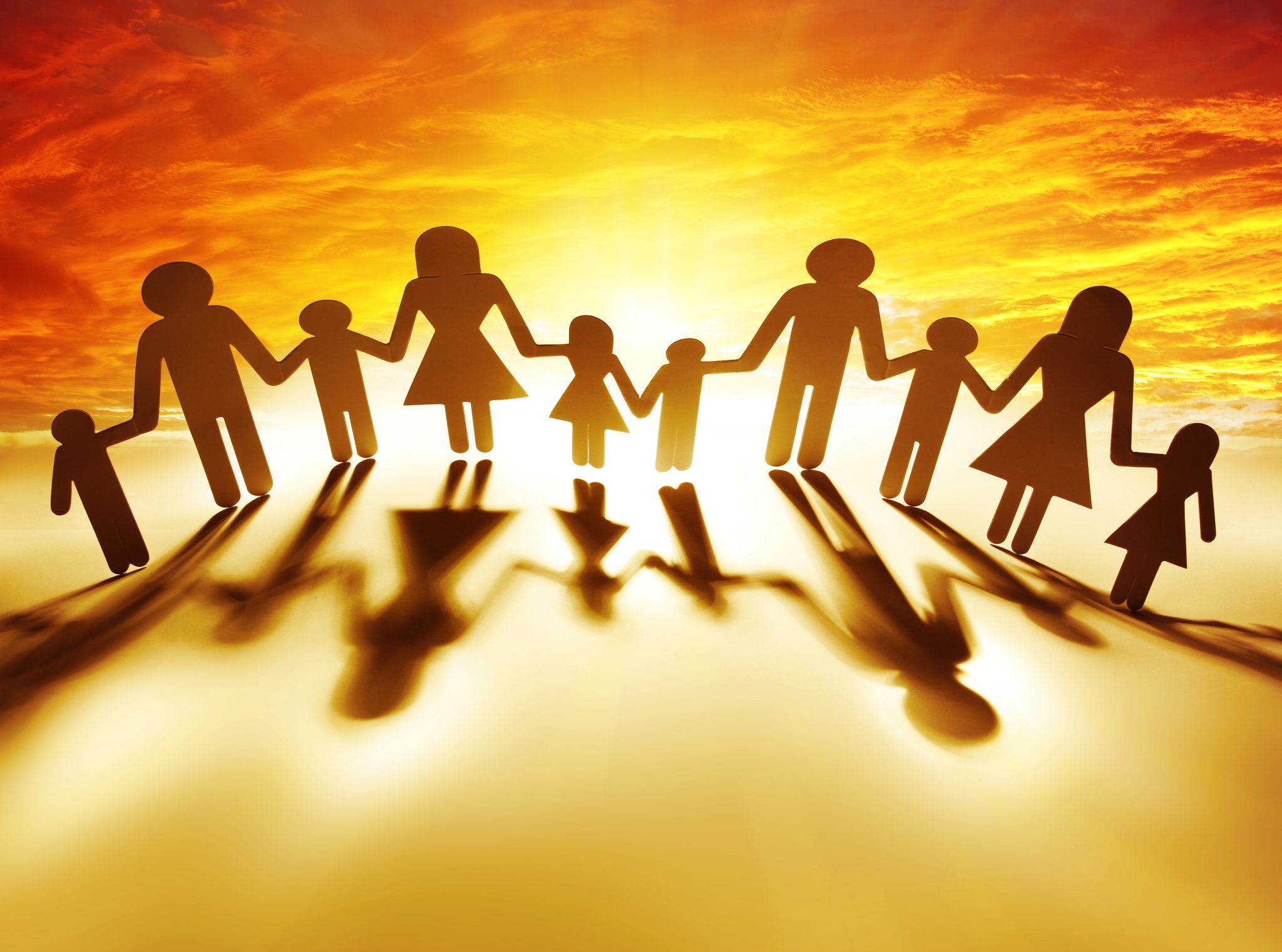 Family paper chain cutout holding hands
